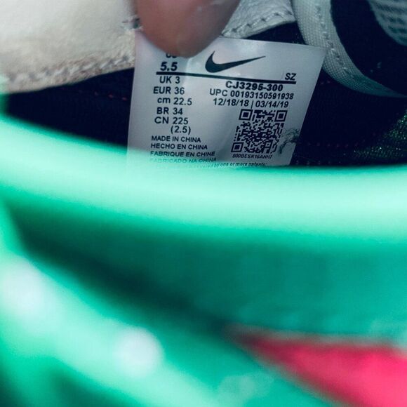 Nike Undercover x Wmns Daybreak 'Lucky Green' CJ3295-300 MT 5.5 US 36 EUR 3 UK - Picture 7 of 9